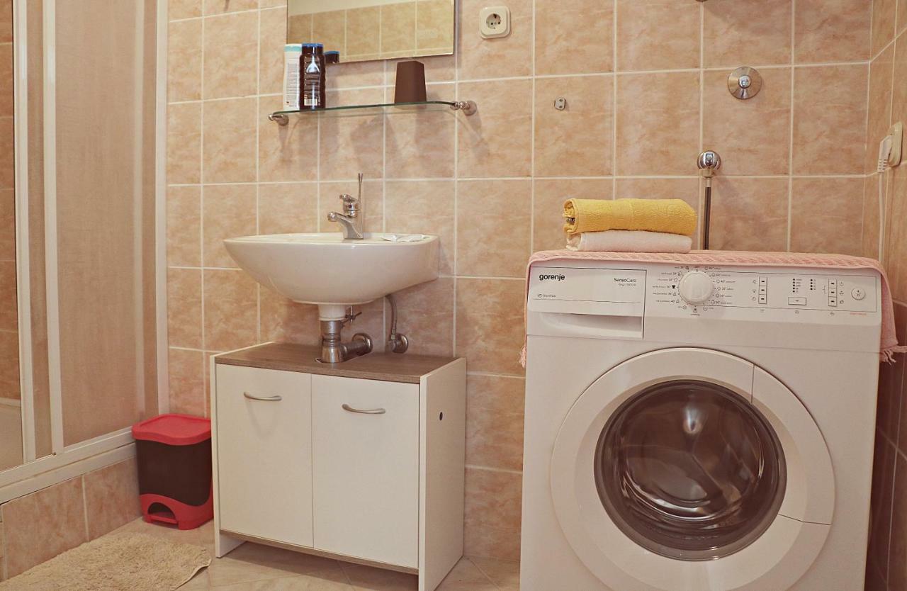 Apartment Cuce Rogotin Bagian luar foto