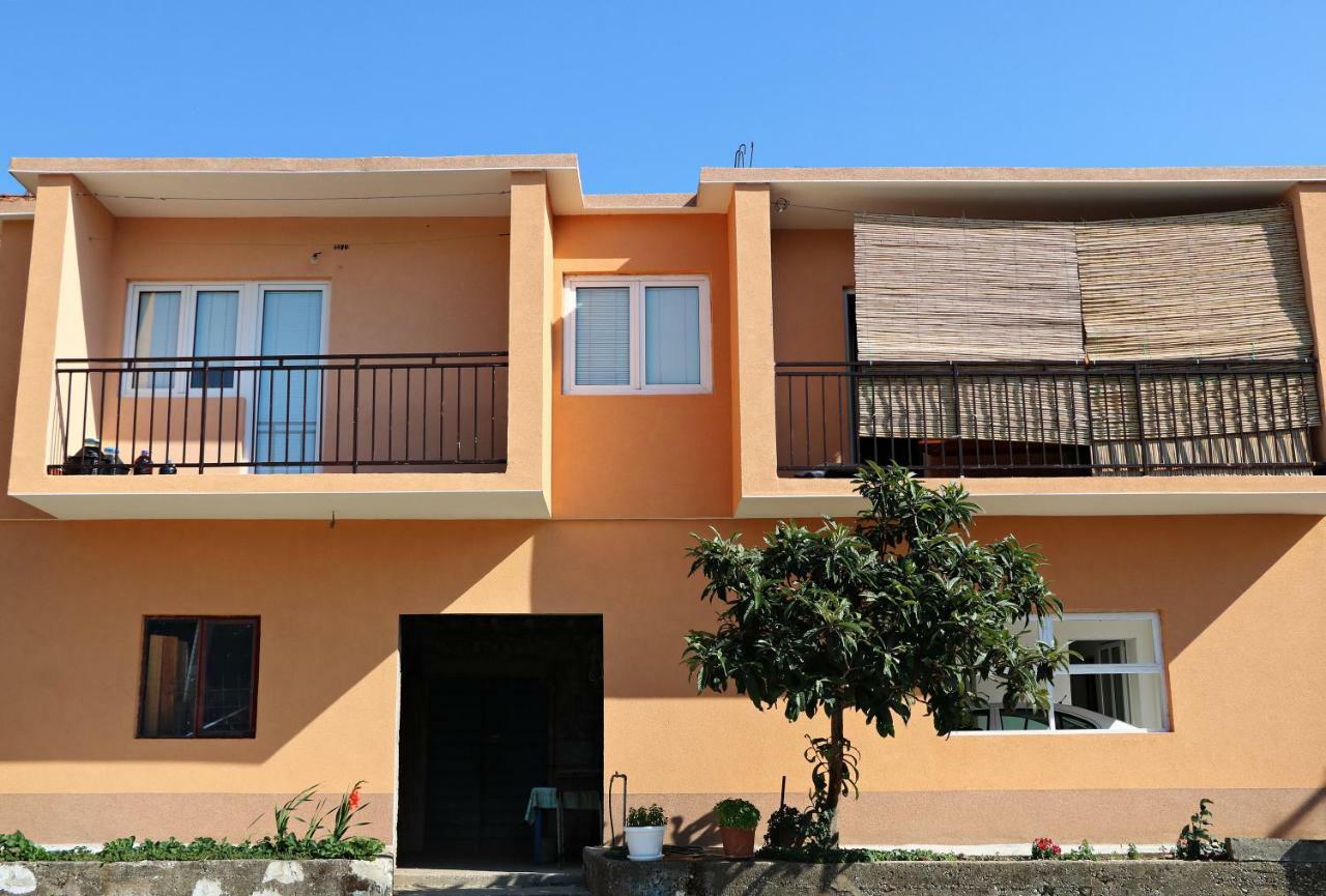 Apartment Cuce Rogotin Bagian luar foto