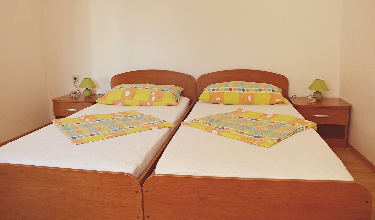 Apartment Cuce Rogotin Bagian luar foto