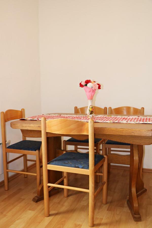 Apartment Cuce Rogotin Bagian luar foto